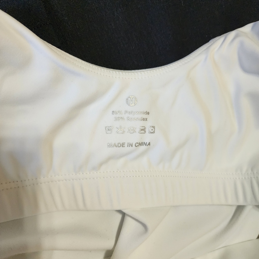 The Gym People Sports Bra Tank 2 Pack | Padded Black White | M - Picture 4 of 9